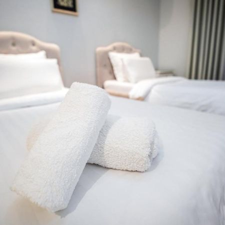 Univers Resort เอลบาซาน ภายนอก รูปภาพ