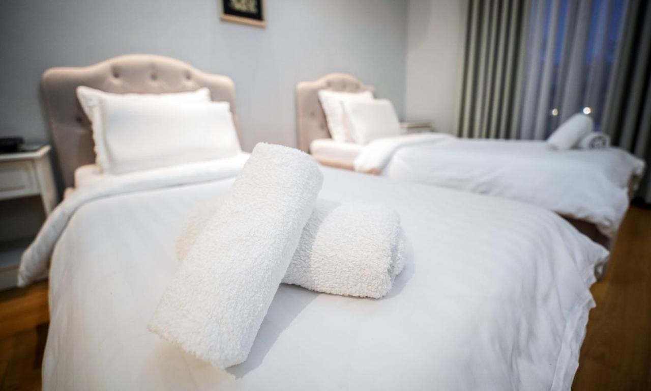 Univers Resort เอลบาซาน ภายนอก รูปภาพ