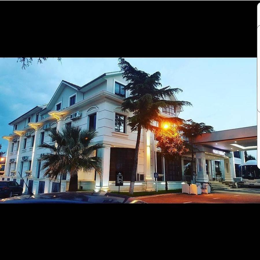 Univers Resort เอลบาซาน ภายนอก รูปภาพ