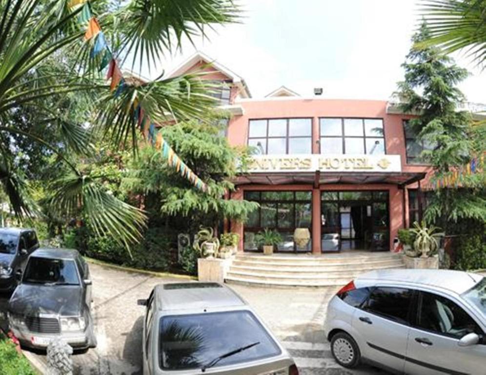 Univers Resort เอลบาซาน ภายนอก รูปภาพ